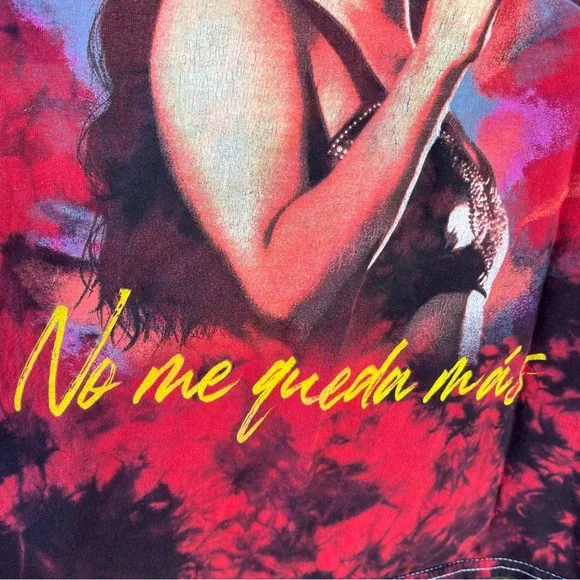 Selena No Me Queda Mas Short Tie Dye Red and Black Graphic T-Shirt. - Picture 4 of 6
